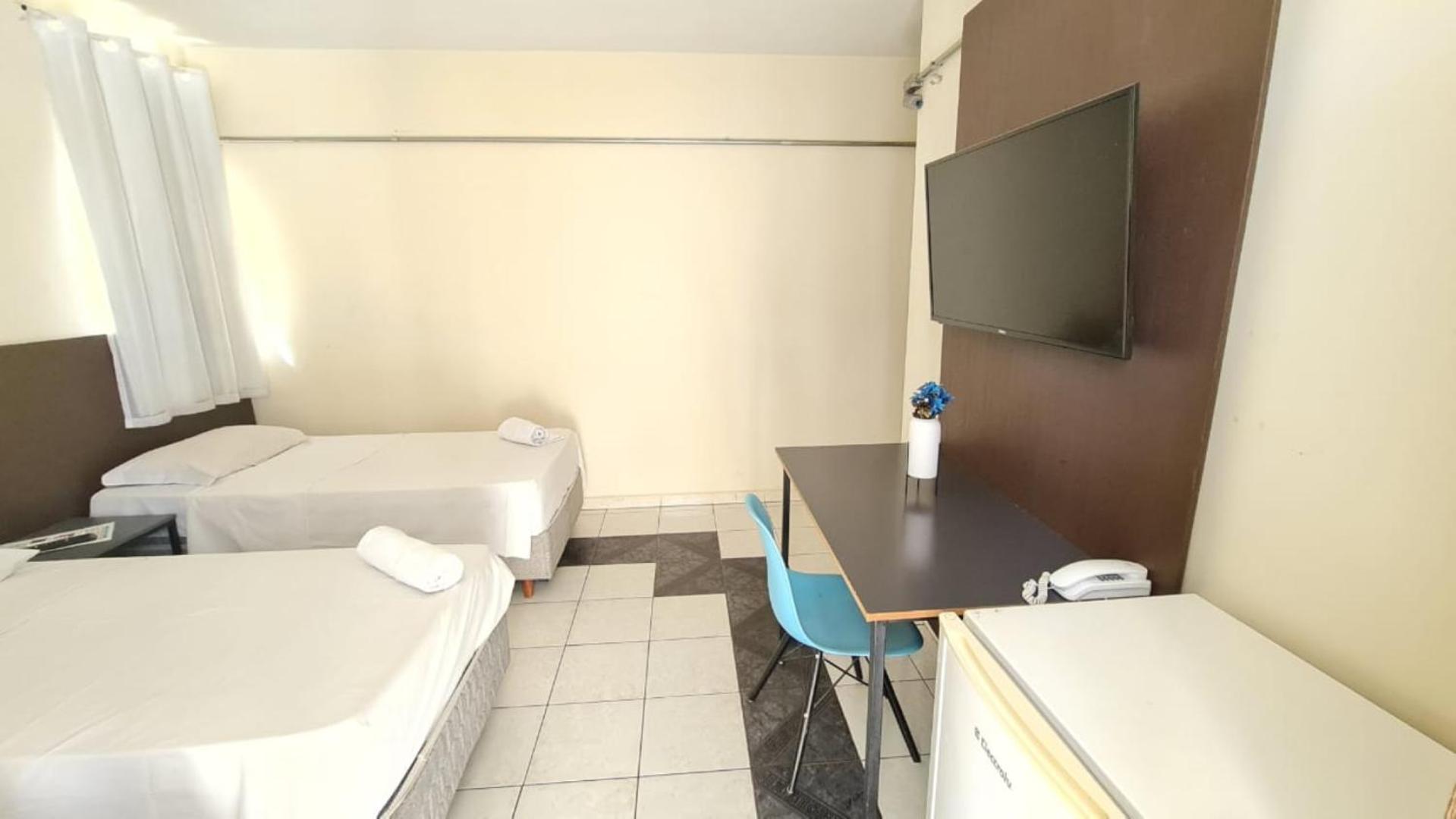 Cruz Hotel Divinópolis Екстериор снимка