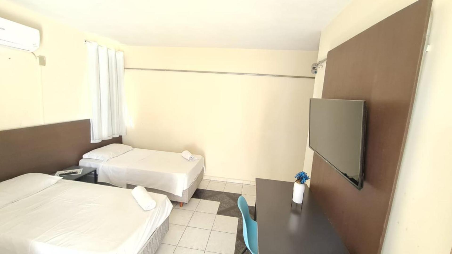 Cruz Hotel Divinópolis Екстериор снимка
